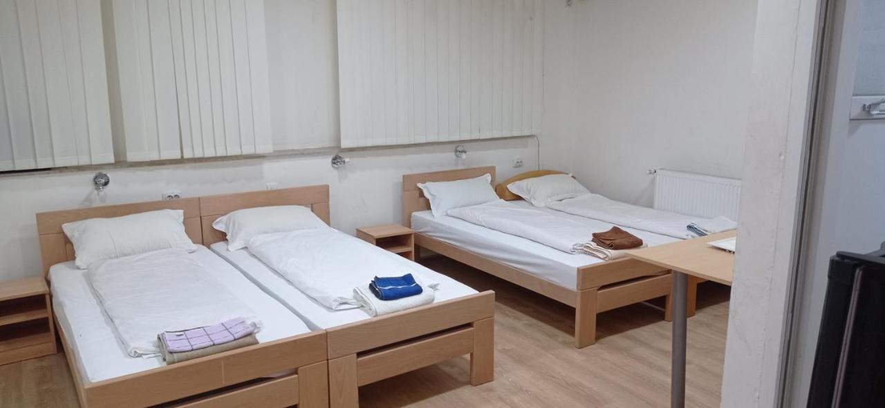 Holiday Apartments ซูโบติกา ภายนอก รูปภาพ